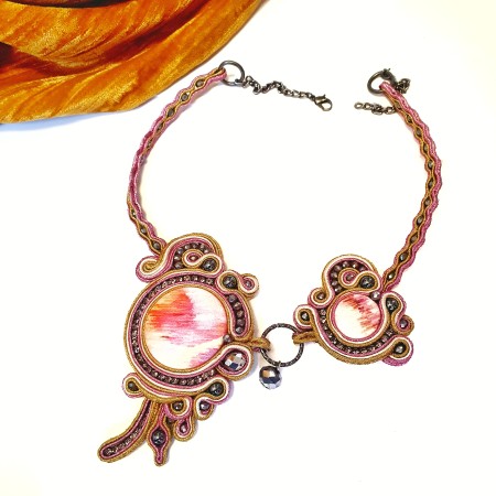 Maxi collier contachilometri asimmetrico